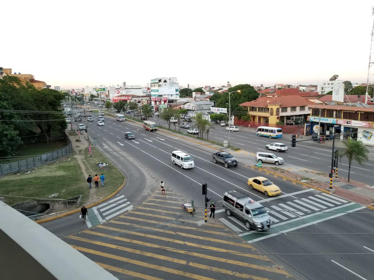 Edificio Las Palmas 3100 Santa Cruz de La Sierra Luaran gambar